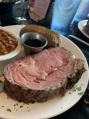 The au jus was good too but the horseradish sauce took it over the top to perfectly done.