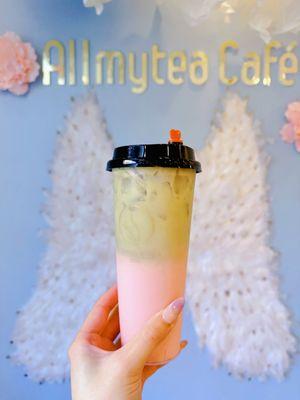 Strawberry matcha milk tea !