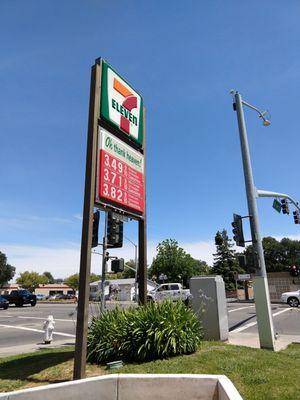 7-Eleven