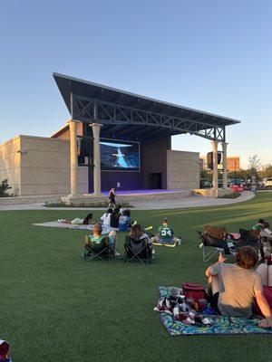 Amphitheater, splash pad, playground.