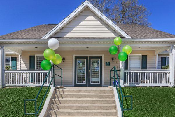 Canopy Place Apartments 