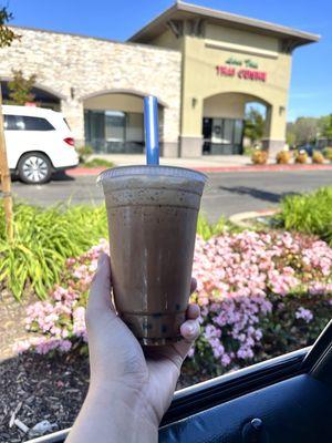 Thai iced coffee with boba