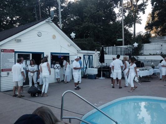 The famous "White Party"