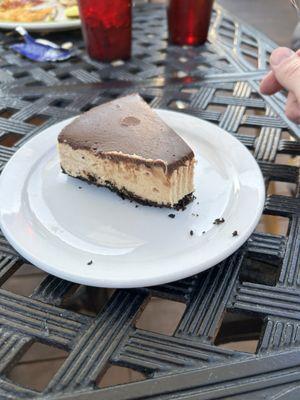 Peanut butter pie