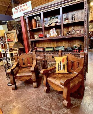 Just look at these hunky hacienda mesquite thrones!!! Just in on consignment and looking for a new home!!!