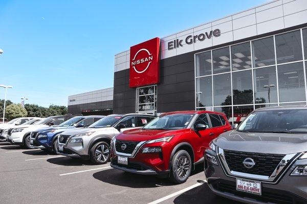 Welcome to Nissan of Elk Grove!