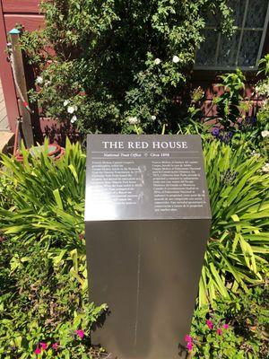 The red house