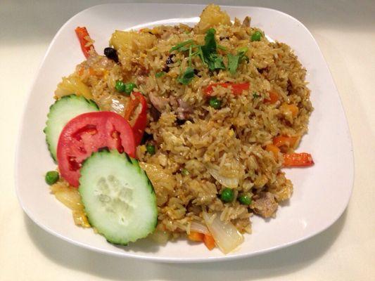 Pineapples fried rice