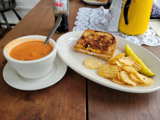 Tomato basil soup, Gustaf sandwich