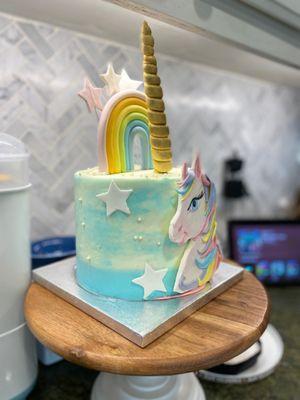 Unicorn cake