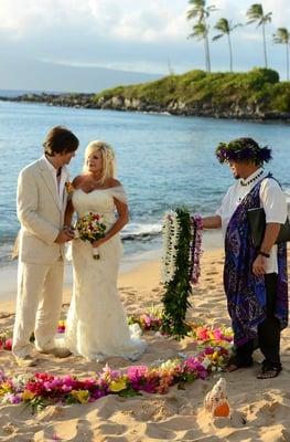 Beautiful sunset ceremony at Kapalua Bay beach