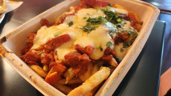 Tandoori Chicken Poutine