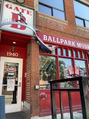 Fun exterior of the National Ballpark Museum