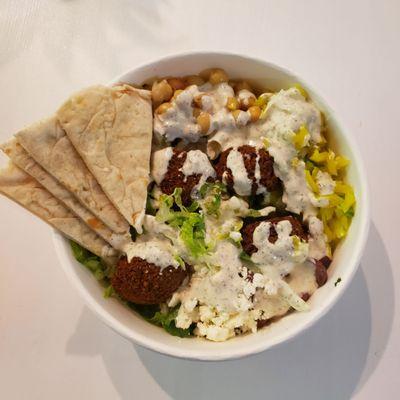 Salad bowl - falafel and house dressing