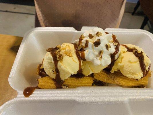 The churro sundae!