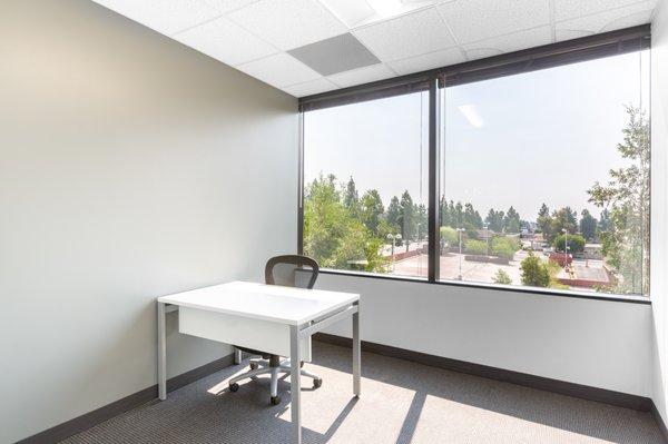 Regus - Burbank Business District