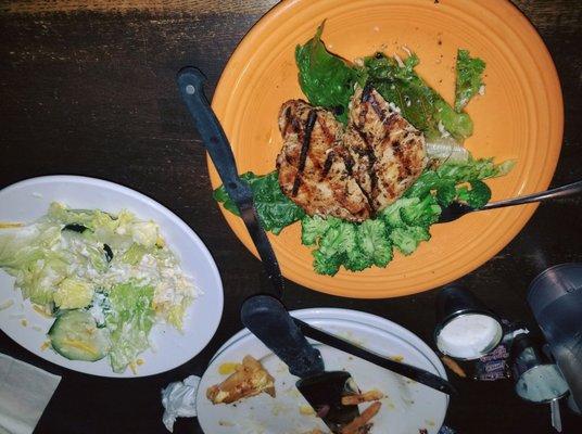 Grilled marinated chicken with broccoli and my salad with the best ranch EVER!!