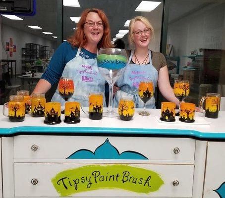 Wendy and Melanie painting "Boos Glasses"