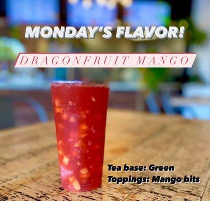 Dragonfruit mango green tea with mango bits