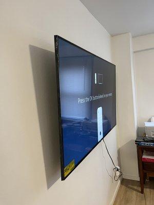 Tv mounting (no wire concealment) side