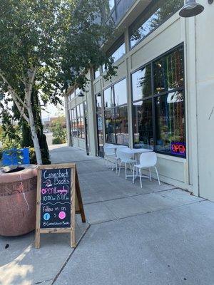 Storefront of Canvasback Books in Klamath Falls, Oregon.