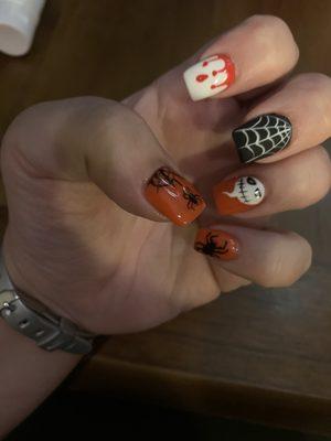 Halloween nails by Thai (Ty).