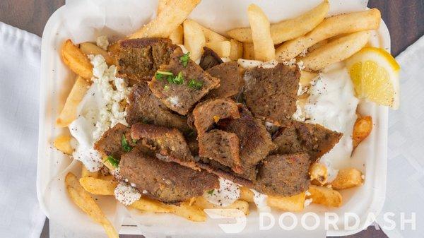 Greek fries with meat on top