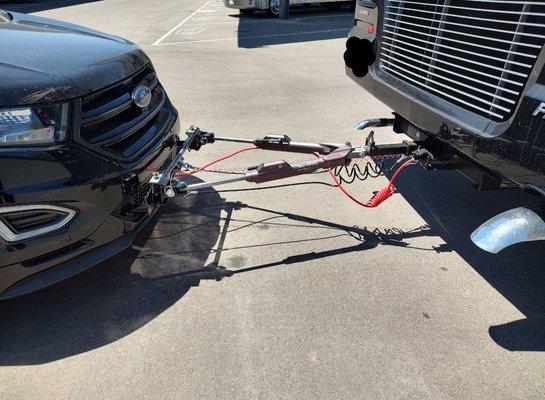 2018 Ford Edge hooked up and ready to go!