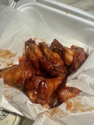 6 atl wings (honey bbq)