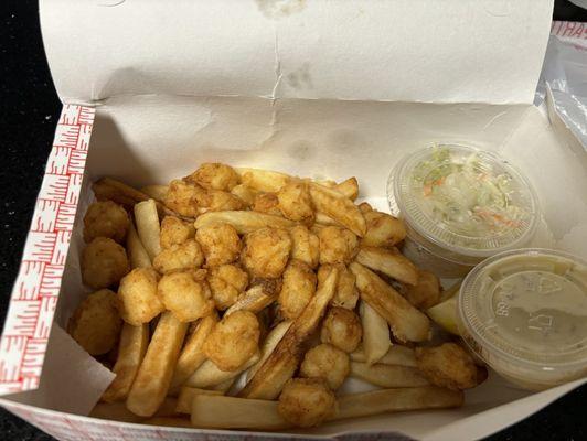 Scallops and fries lunch plate.