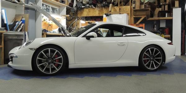 A very nice looking Porsche 911 (991 generation) that received a significant audio upgrade.