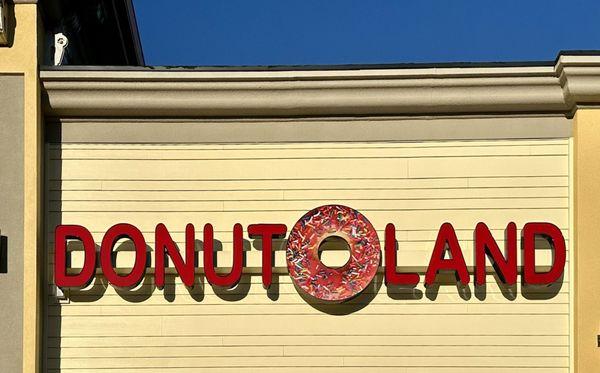 Donut Land