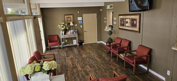 WAITING ROOM: A wide-angle perspective of the Internal Medicine's side of the waiting room. There plenty of chairs and open floorspace.