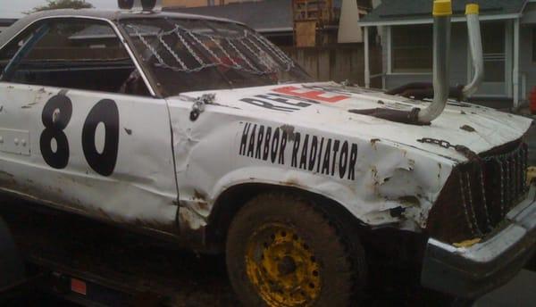 Radiator built and strengthened for a demolition derby car application