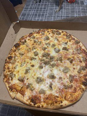 16" Sausage w/extra cheese