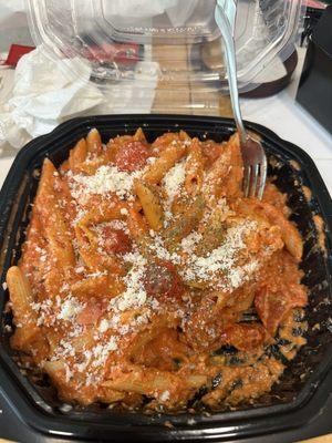 Penne vodka, SO GOOD and SO MUCH FOOD!