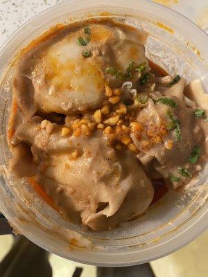 Szechuan Spicy Wonton with Crushed Peanuts