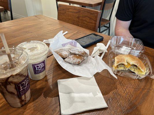 The beignets were so fresh and honestly just as good as I remember! Sandwiches had great flavor and tasted fresh.