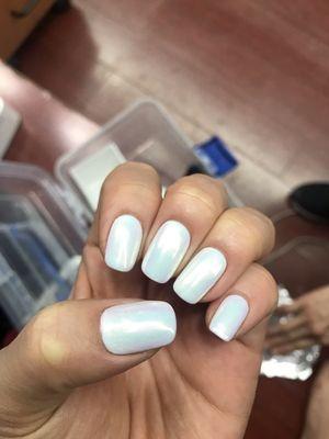 Pearl white gel