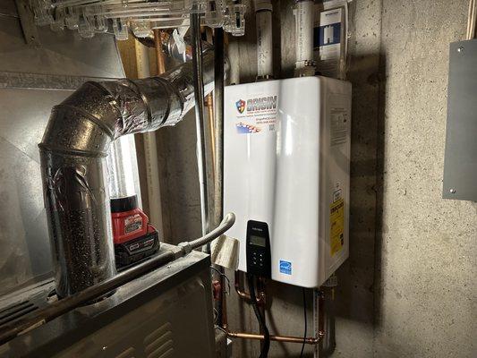 Tankless water heater