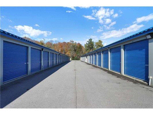 Exterior Units - Storage Express at 4822 Mann Rd, Indianapolis, IN 46221