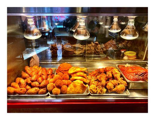 Ready to Go Fast Food. PoncePlace. (W North Ave) Small Old Puerto Rican /Latino Restaurant .Nice Service.Good Food. Cool.