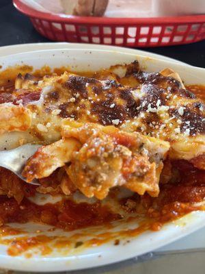 Pasta sampler, lasagna portion