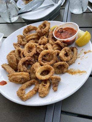 Fried calamari. very good!