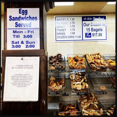 Bagels and the hours for eggs