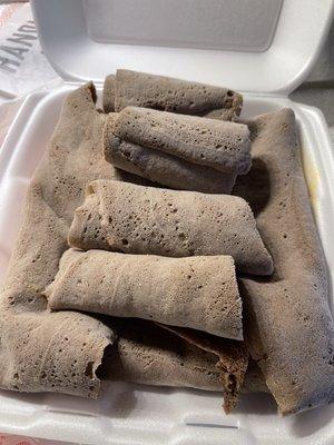 Gluten-free injera (and they don't charge extra for it!)