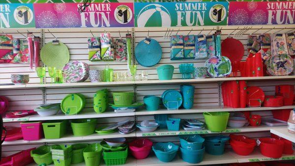 Colorful Summer Dinnerware