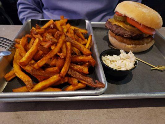 Tennessee burger with fries