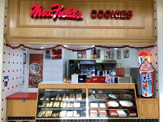 Mrs Fields Cookies - Downey Stonewood Mall