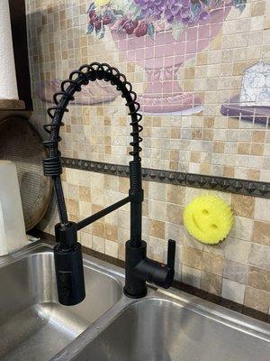 Kitchen faucet